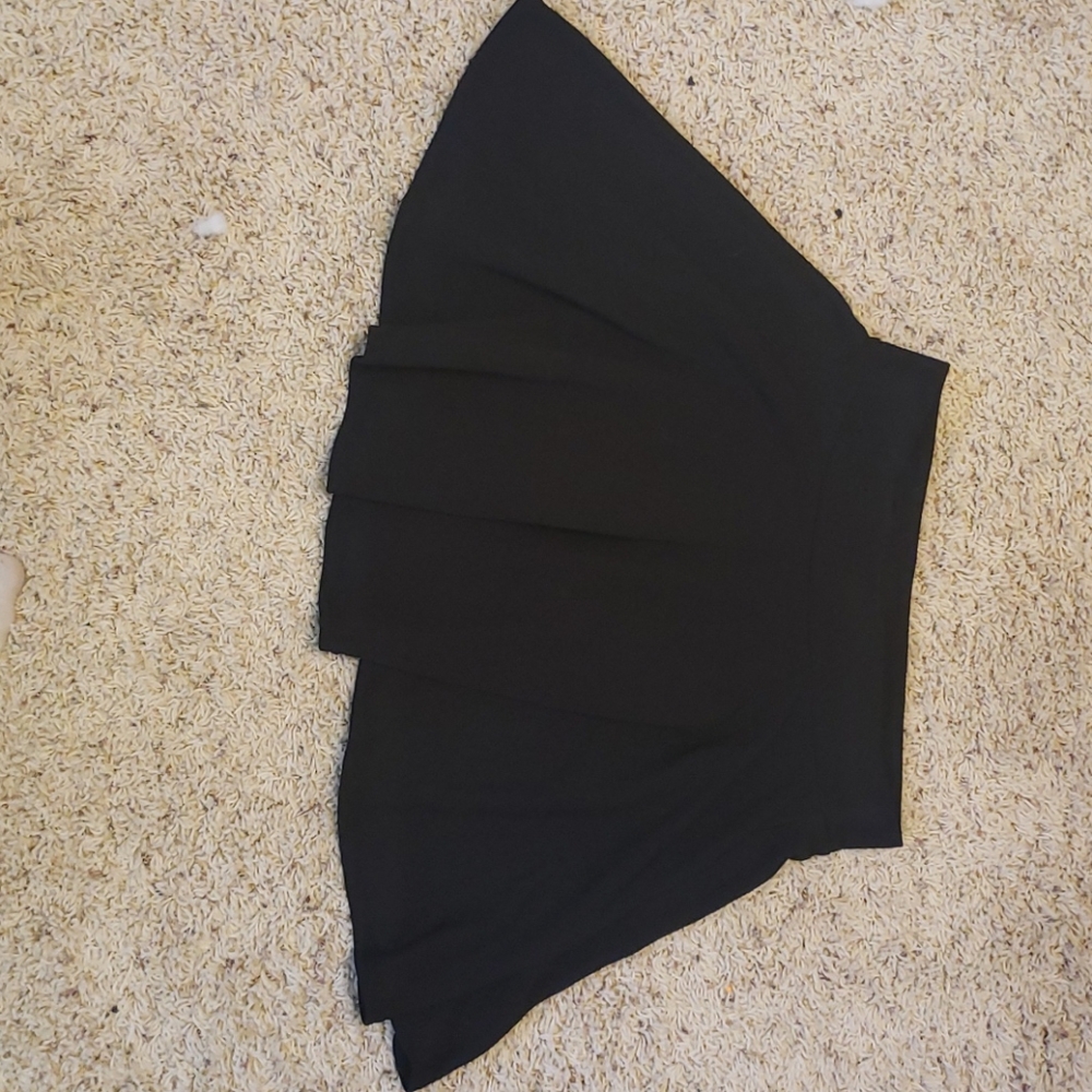 Skirt - Picture 2 of 3